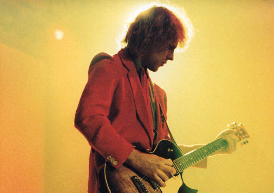 wpe36.jpg (42308 bytes)